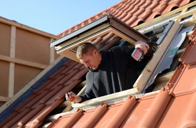 Pose de fenêtres de toit Velux à Samognat